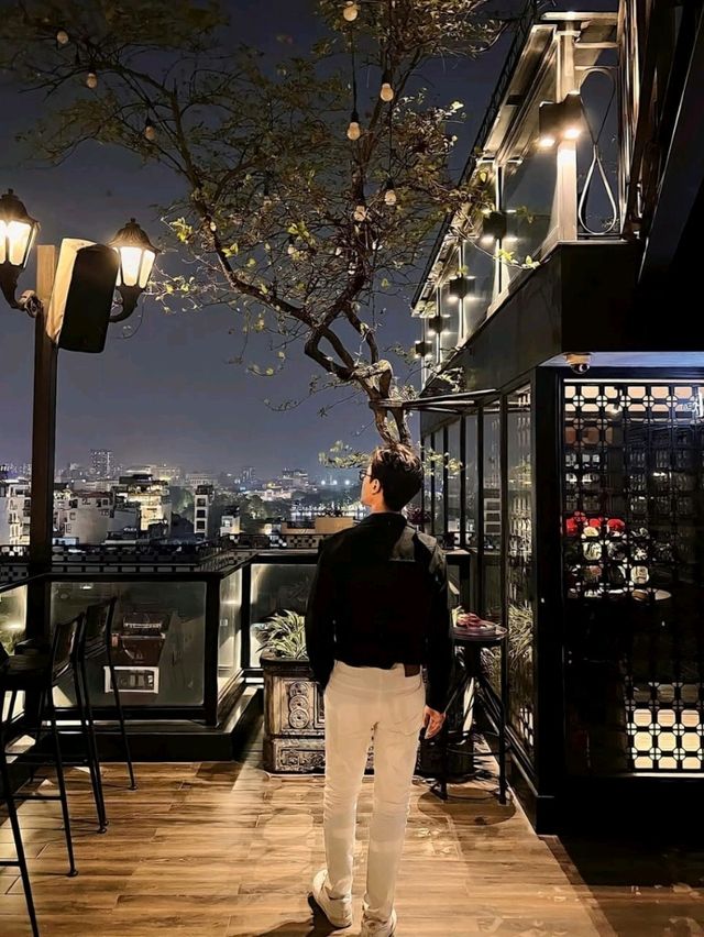 Moonlight Sky Bar