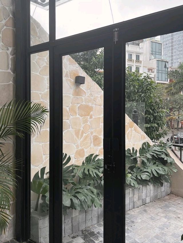 Noori Cafe & Bistro