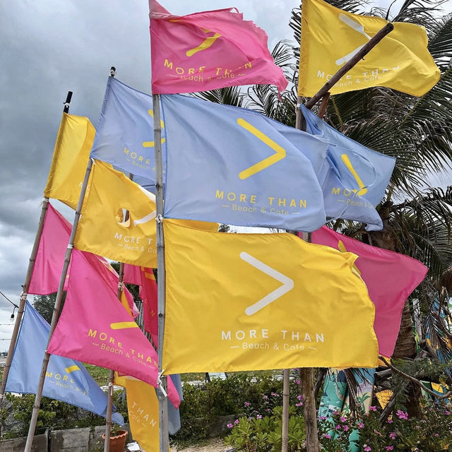 海辺で“映え”が止まらない！MORE THAN Beach & Cafeで極上チルタイム🇹🇭