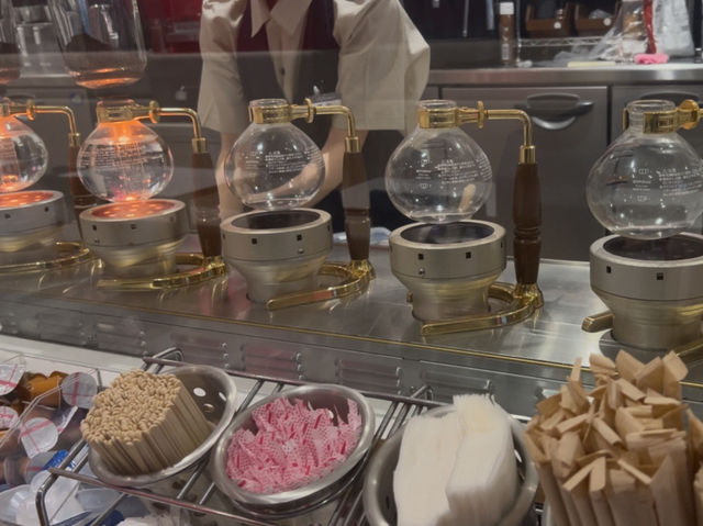 Siphon Coffee Brewing Charm at Delifrance, Hiroshima Outlet