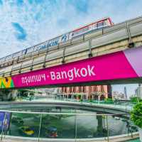 มาพักผ่อนโรงแรมใจกลางสยามติดรถไฟฟ้า 