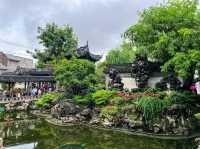 Yu Garden, Calm Corners and Classic China Feels 