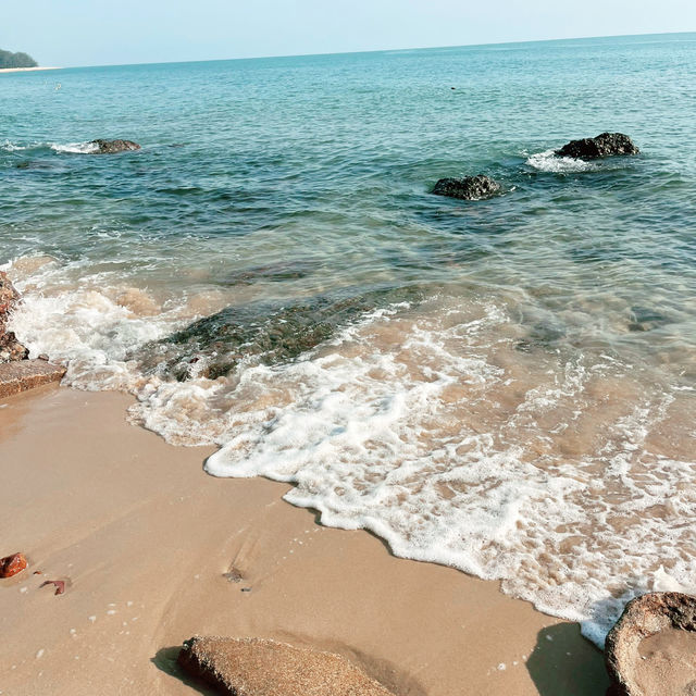 Sunburns, Crabs & Cardio – Just Bukit Keluang Things