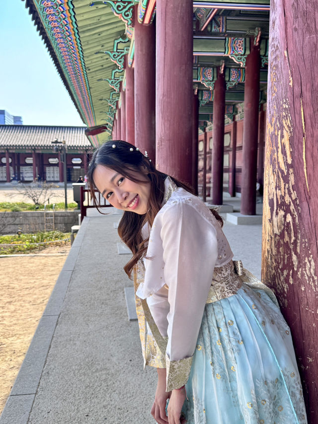 👑 พระราชวังคย็องบกกุง (Gyeongbokgung Palace) – มน