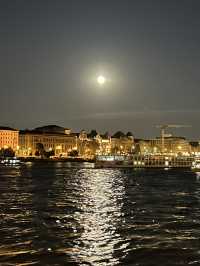 Magical Moments Along the Danube in Budapest 🌉✨