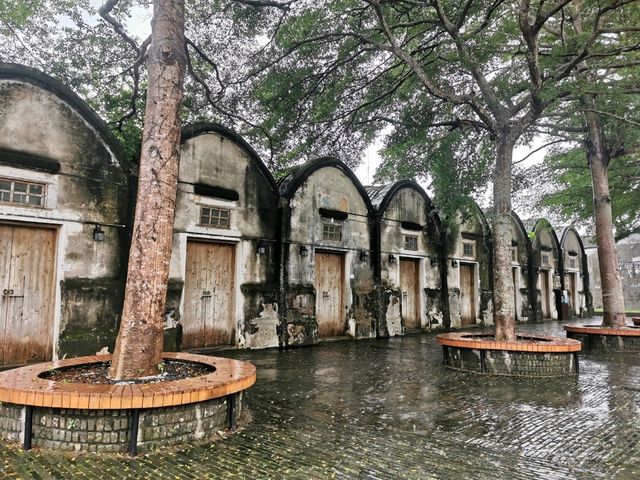 3日兩夜暴雨下的堔圳大鵬