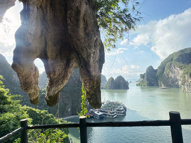探索神秘的跳島之旅～下龍灣