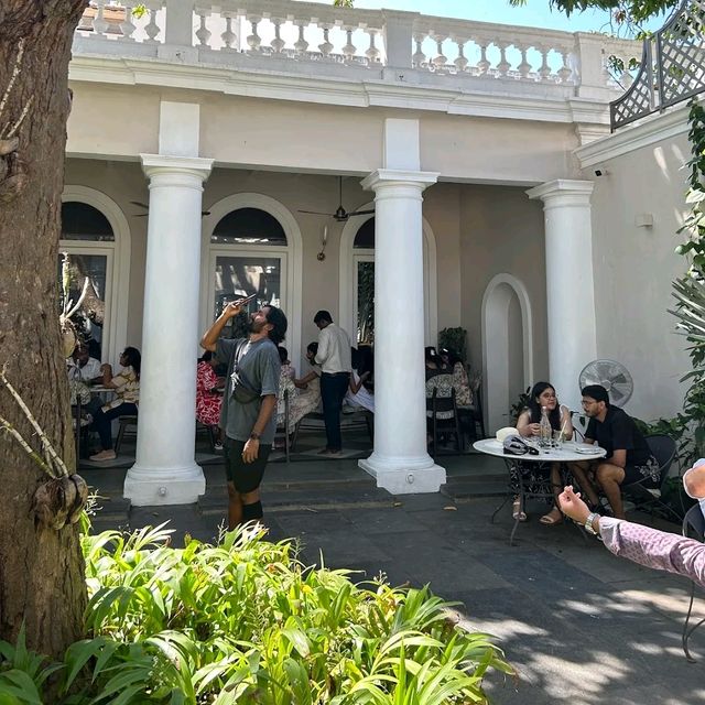 cozy stay with lovely food