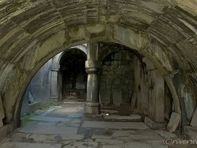 【アルメニア】アルメニアの至宝！世界遺産の「ハフパット修道院」