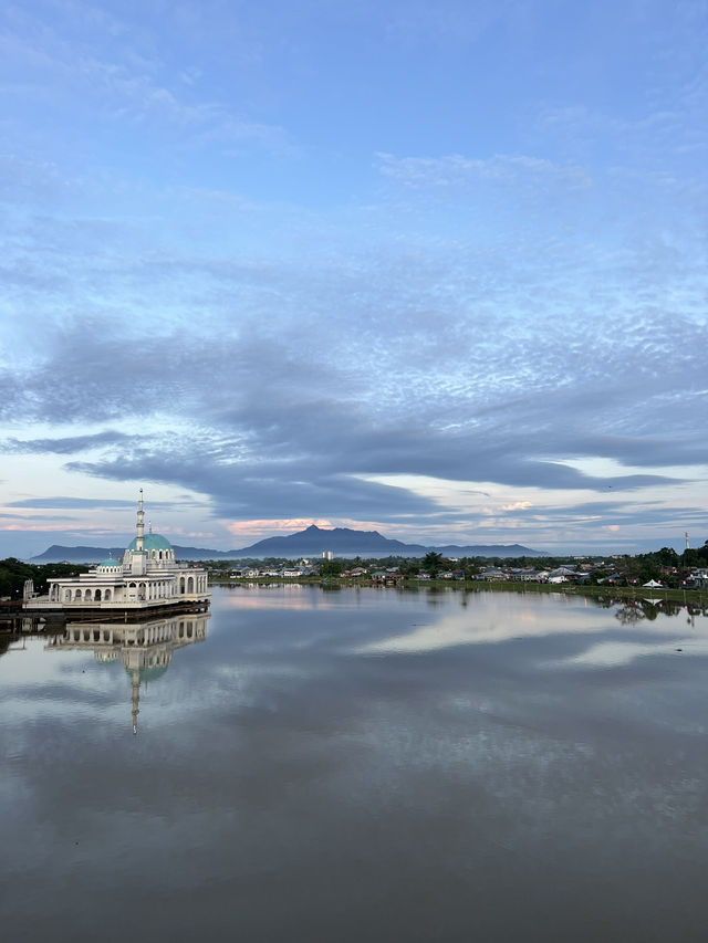 Sarawak in Every Shade: Golden Skies, Ancient Roots, Living Nature