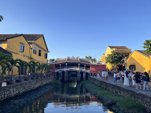 走進燈火斑斕的時光隧道|會安古鎮 🏮 🇻🇳 走進燈火斑斕的時光隧道|會安古鎮 🏮 🇻🇳