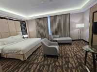 🏌️‍♂️ Spacious Luxury at Radisson Golf & Convention Center Batam