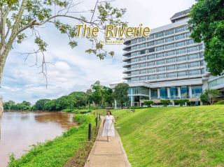 พักผ่อนรีสอร์ทหรู ท่ามกลางธรรมชาติริมแม่น้ำกก