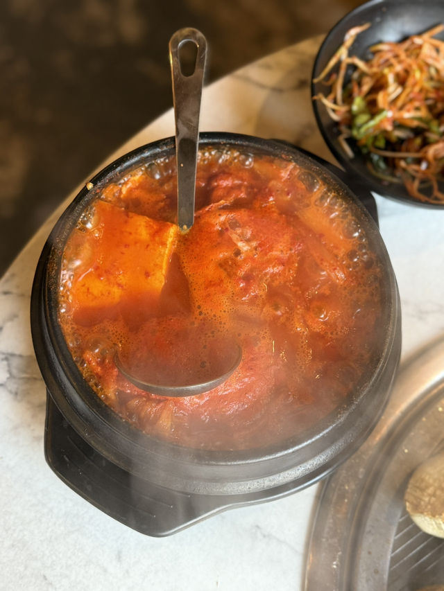 밤이 깊을수록 더 맛있어지는 고기집