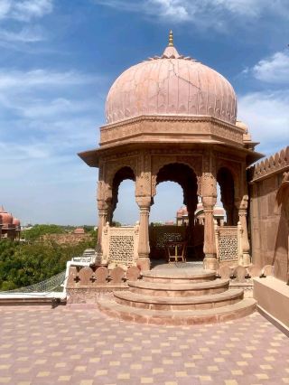 #hellohalloween
🏰 Laxmi Niwas Palace, Bikaner 🌸

A royal gem in Bikaner, Laxmi Niwas Palace is a stunning example of Indo-Saracenic architecture. 👑✨ Built as the residence of the Maharaja, it features grand halls, ornate facades, and beautiful courtyards, reflecting the opulence of Rajasthan’s royal era. 🌿 Now partially converted into a heritage hotel, it offers visitors a chance to experience luxury and royal charm firsthand. 💖

🕰️ Open 24 Hours (Hotel & Visitors) | 💰 Heritage stay & dining available
📍 Bikaner, Rajasthan

#LaxmiNiwasPalace #RoyalRajasthan #BikanerDiaries #HeritageLuxury #IncredibleIndia