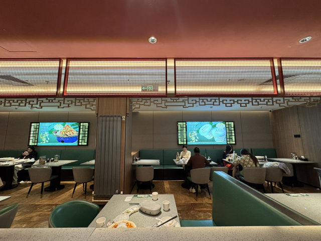 🦆 Purple Garden 紫光园 · Qianmen Dashilan — A Delicious Late-Night Surprise