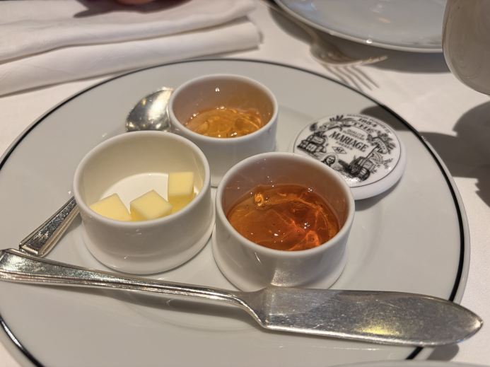 銀座】洗練された空間で味わう至高の一杯🫖フランス流紅茶専門店