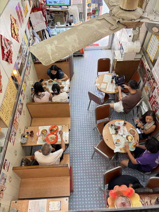 香港/グルメ】昔ながらのレトロ喫茶店で香港式フレンチトースト