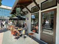 🇨🇦동화마을 속 로스터리 감성카페‘Smoking gun coffee roasters’