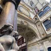 รูอ็อง (ฝรั่งเศส: Rouen)