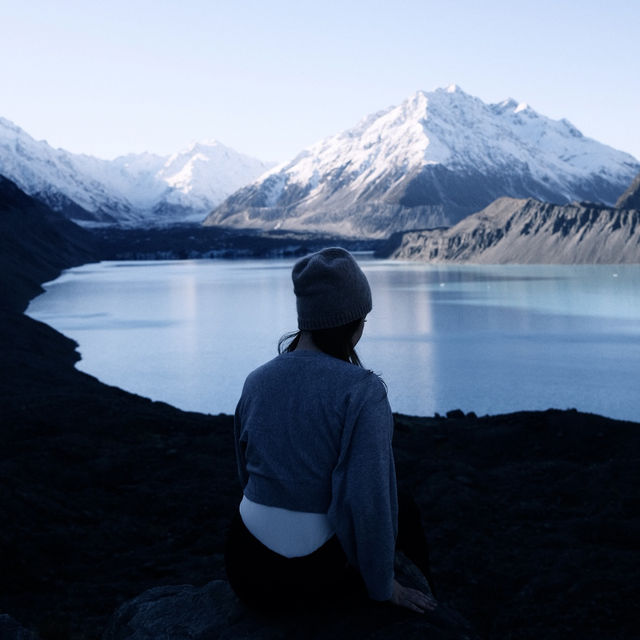 NEW ZEALAND’S FAMOUS GLACIER 