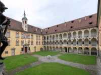 ชมศิลปะล้ำค่าในพิพิธภัณฑ์เมือง Brixen