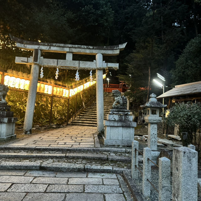 *大阪——日本的美食與文化之都*