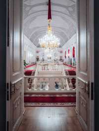  Bolshoi Theatre, Moscow – Icon of Russian Culture
