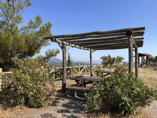 Half day hike to Kranos hill