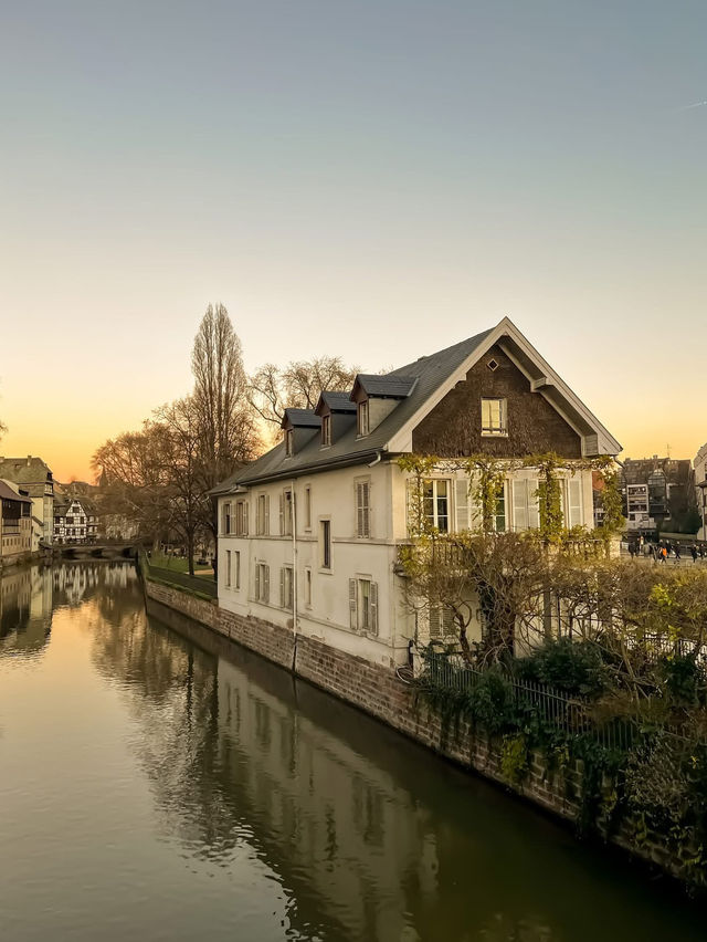 Strasbourg: Where French elegance meets German charm 🇫🇷✨🇩🇪