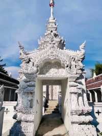 Wat Phra Non, Rong – Peaceful Sanctuary in Phrae’s Countryside