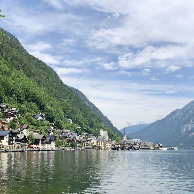 Hallstatt🇦🇹Postcard Perfect: A Dream Day🏔️🏞️ – Austria’s Lakeside Gem