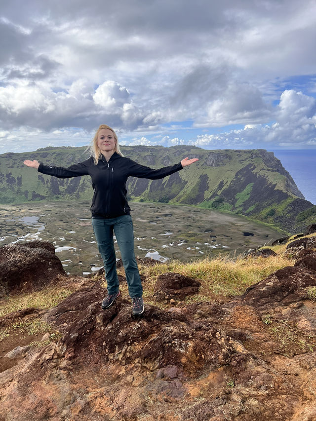 Explore Rapa Nui aka Easter Island within 4 days  Explore Rapa Nui aka Easter Island within 4 days
