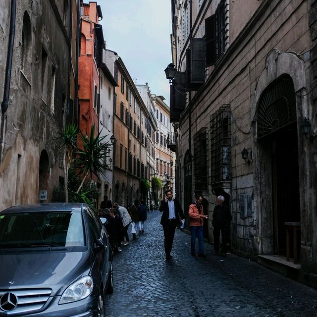 Roman Nights – Barlife in the Eternal City 🍷🌃