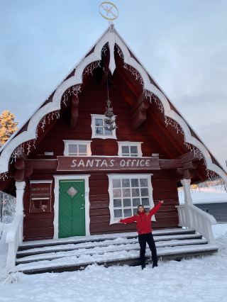 🎅 My Honest Guide to Finnish Lapland — What I Wish I’d Known