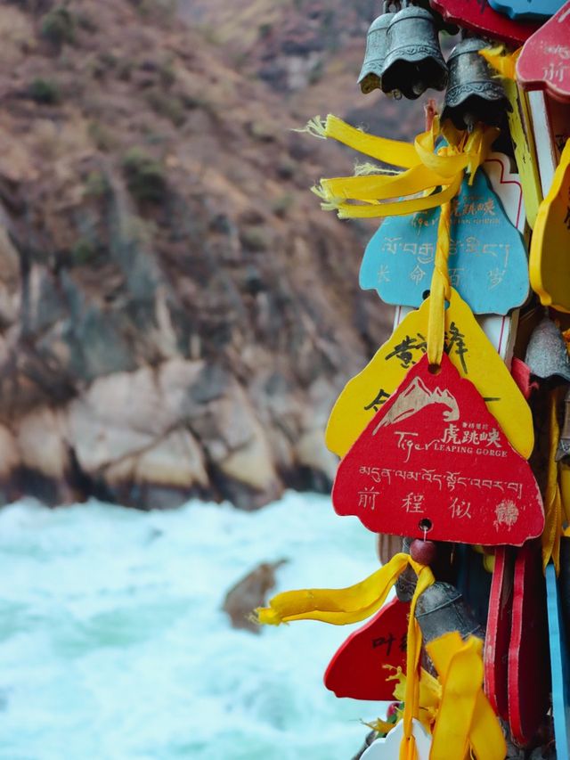 Tiger Leaping Gorge, Lijiang, Yunnan🍃🌿 Tiger Leaping Gorge, Lijiang, Yunnan🍃🌿