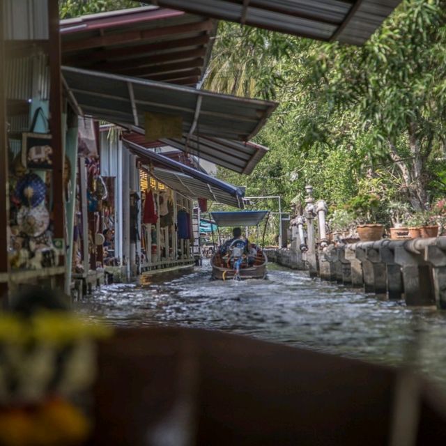 The Floating Market of Thailand