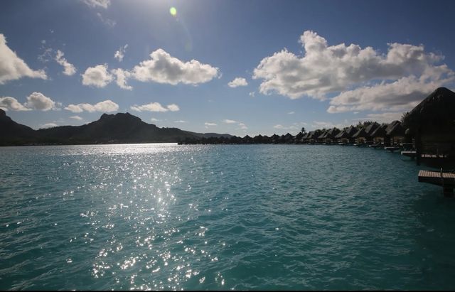 Honeymoon paradise - The St. Regis Bora Bora Resort