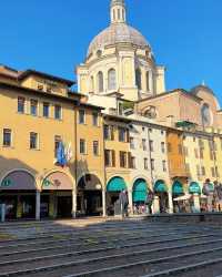 Mantua: A Renaissance Gem 🏰🌸✨