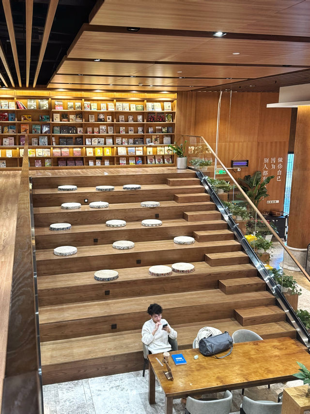 不愧是京城三環邊的最美書店