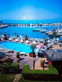 🌟 Unwind in Luxury: Sveti Vlas's Top Hotel Picks 🛎️