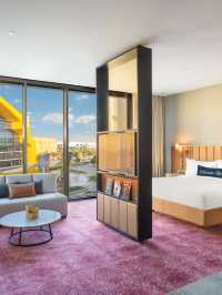 🌟 Yas Island's Ultimate Stay: WB Abu Dhabi Hotel 🎢