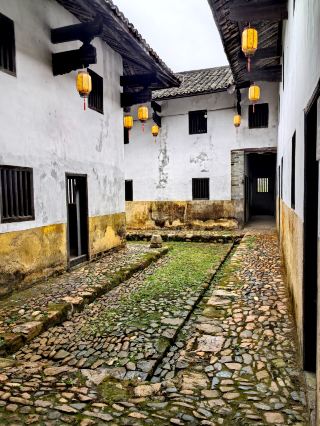 Rich in history and culture, Xinfeng County is a hidden gem. 