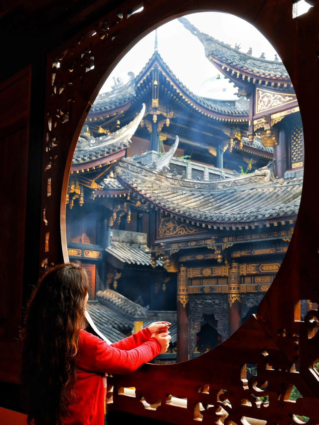 I Thought Hongya Cave Was Impressive! Until I Discovered This Ancient Temple