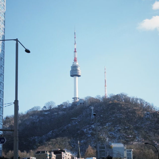 首爾N首爾塔周邊 | 邂逅浪漫街景🌆