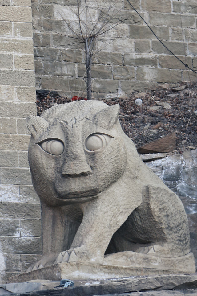 沒想到石獅子也可以這麼抽象