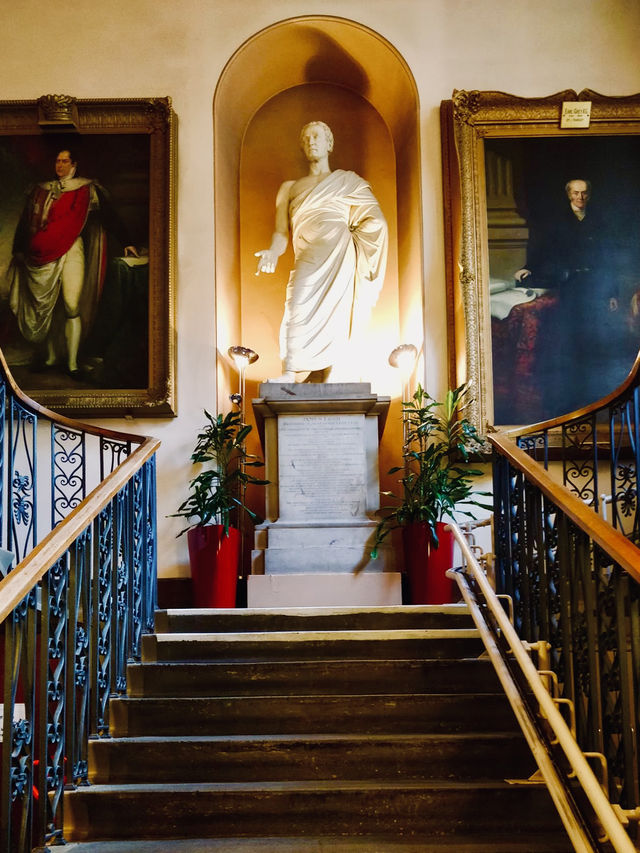 Go To The Lit & Phil: Newcastle’s 200-Year-Old Literary Haven (Free to Read!)