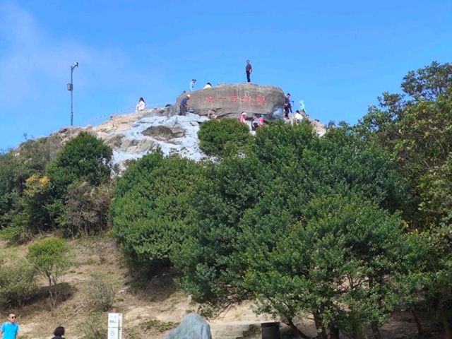 梧桐山：深圳的天然氧吧與登高望遠的絕佳選擇
