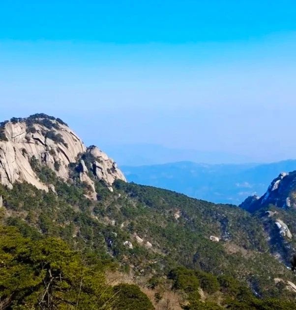南嶽一柱擎天—國家AAAAA級天柱山