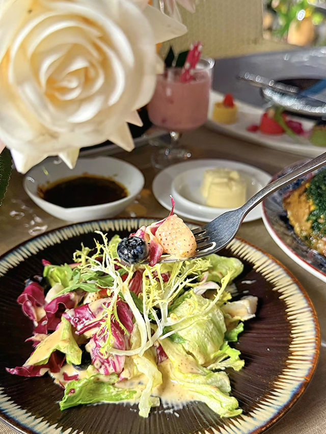 深圳這麼美的天台餐廳捨不得走 💕  天台美好港灣·主題餐吧(東門店)